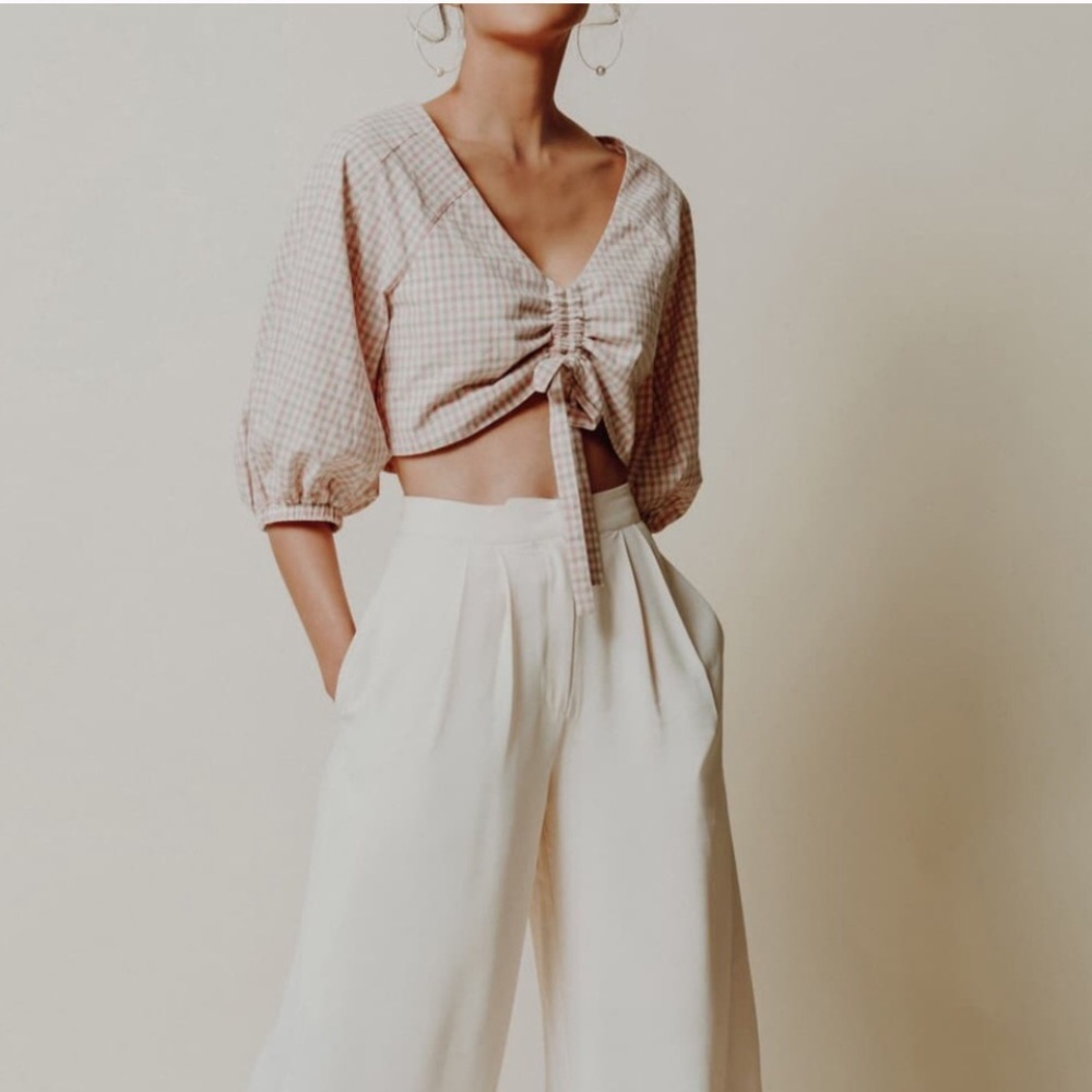NWT Chriselle JOA Puffed sleeve Top